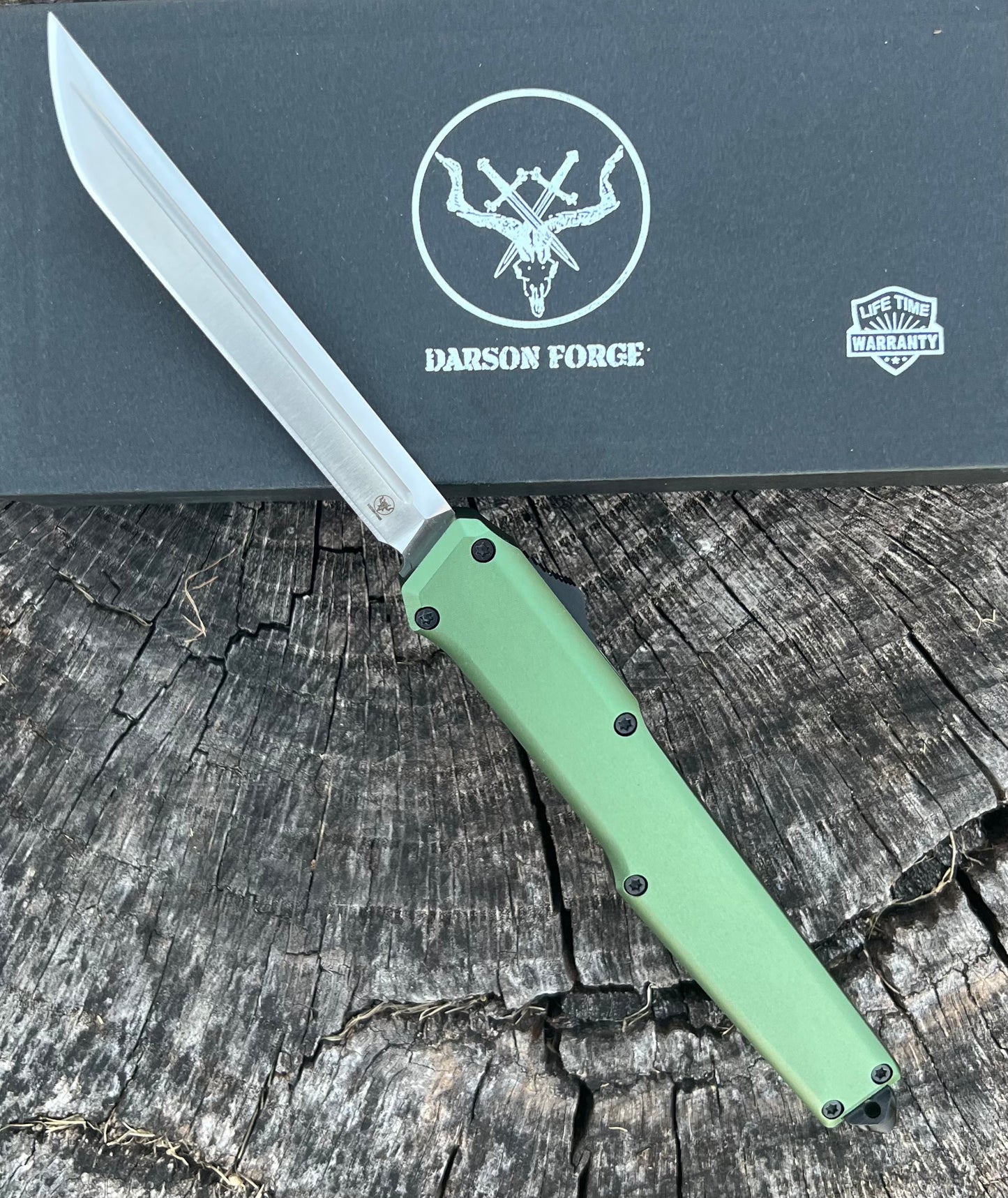 Green TALON  "Tanto"